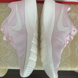 NIKE "4 Y" Sneackers